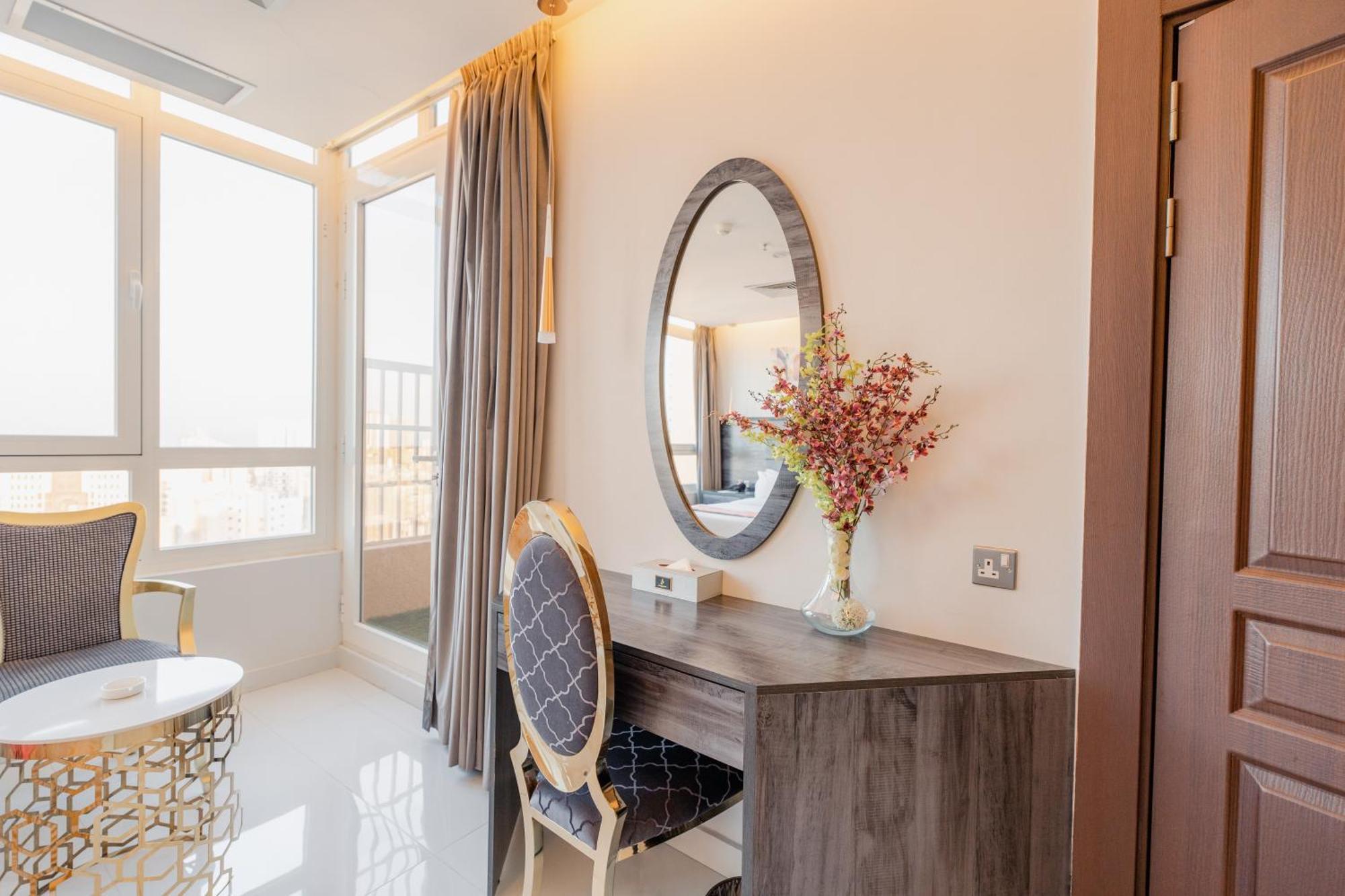 Wahaj Hotel Apartments 2 Kuwait City Exterior foto
